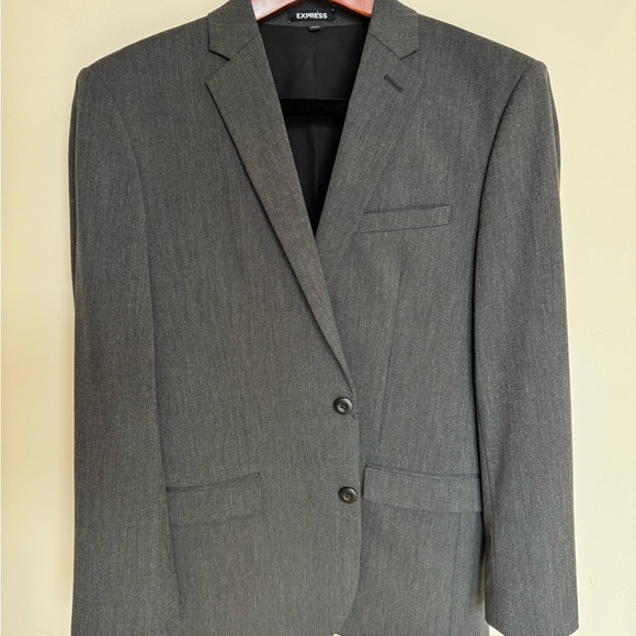 Express Charcoal Gray Suit - Picture 10 of 13